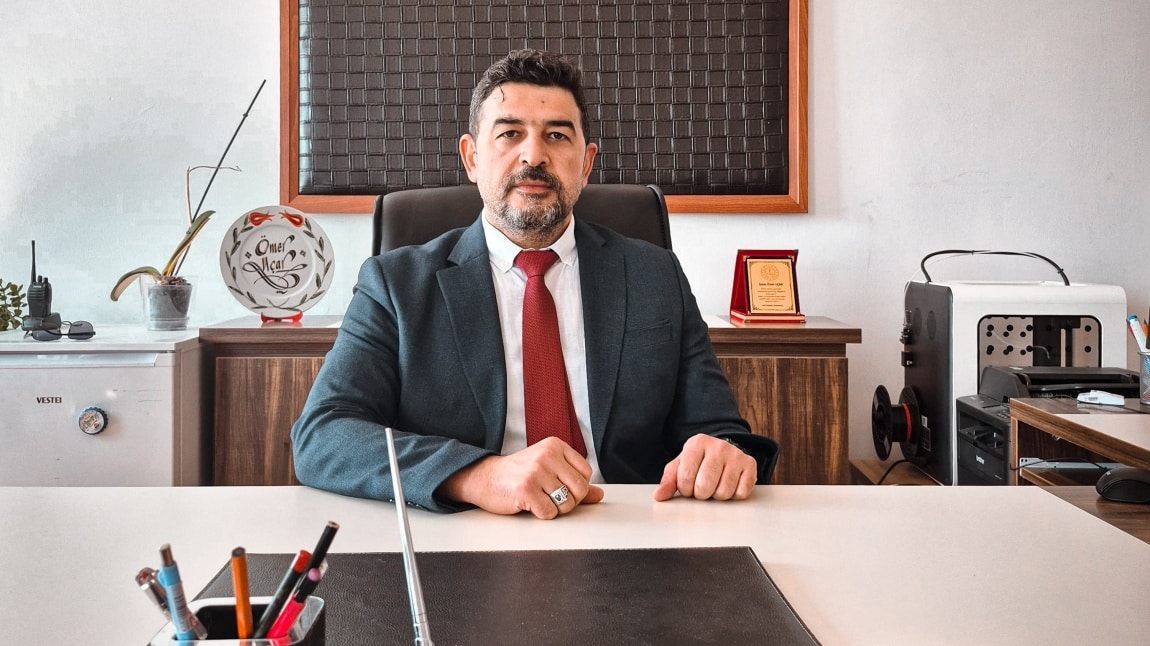 ÖMER UÇAR - OKUL MÜDÜRÜ